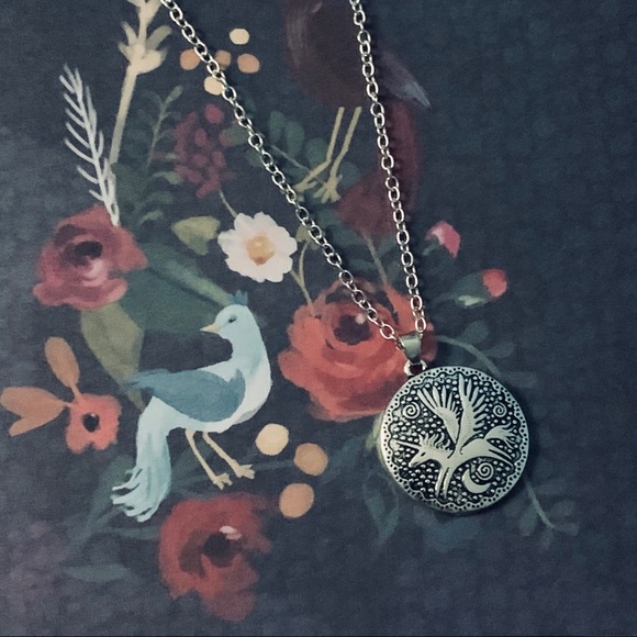 Silver Pegasus Unicorn Moon Pendant - Picture 2 of 8